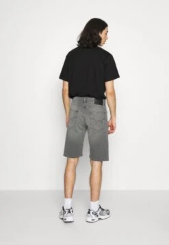 EdwinJeansshorts - Grey Denim 10 EdwinJeansshorts - Grey Denim -Stilfulla Val Butik 026a5372d21843dbbd1c9cd52c5072c7