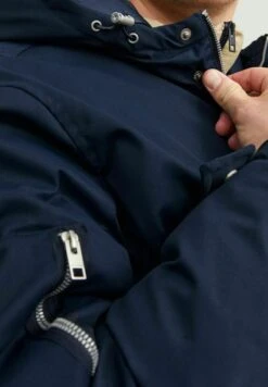 Jack & JonesVinterkappa /-rock - Navy Blazer 12 Jack & JonesVinterkappa /-rock - Navy Blazer -Stilfulla Val Butik 03a779d51f1144f79d7ab88c6f0fc2cf