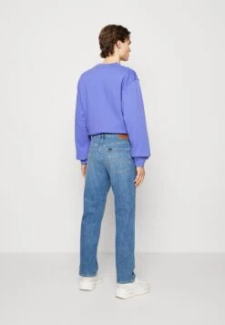 LeeBROOKLYN STRAIGHT - Jeans Straight Leg - Blue Denim -Stilfulla Val Butik 04e59ecf21db49e6bb743bf8de1006db