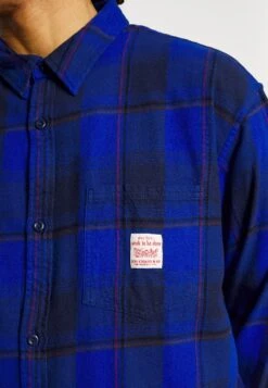 Levi's® WorkwearWALLER 1 POCKET SHIRT - Skjorta - Patrick Plaid Mazarine Blue -Stilfulla Val Butik 06a5ae6f817a458bb0b75ab0155f02e5