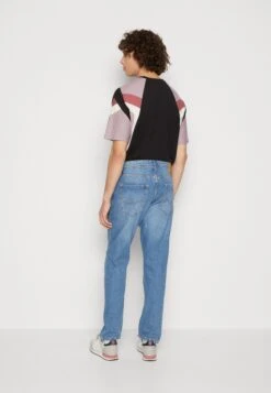 Jack & JonesJJICHRIS JJORIGINAL - Jeans Straight Leg - Blue Denim -Stilfulla Val Butik 06c80184229348e3b5bd6c779c38e597