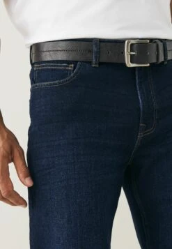 NextBELTED - Jeans Straight Leg - Rich Blue 10 NextBELTED - Jeans Straight Leg - Rich Blue -Stilfulla Val Butik 18652e5bf82f416e8ae2eb1ef6cc29d5