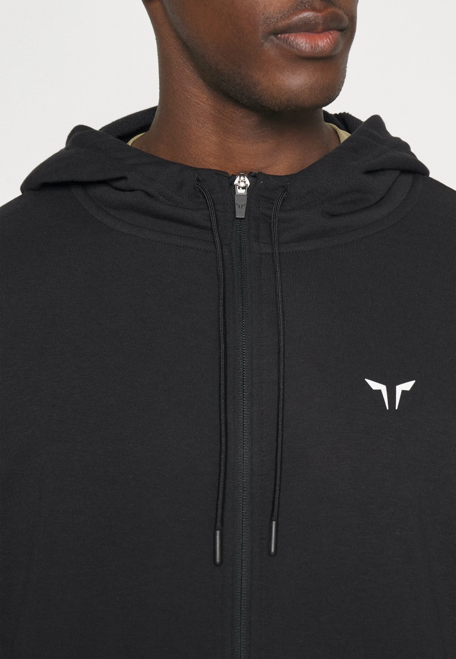 SQUATWOLFESSENTIALS FULL ZIP HOODIE - Tröja Med Dragkedja - Black 8 SQUATWOLFESSENTIALS FULL ZIP HOODIE - Tröja Med Dragkedja - Black - Bild 6