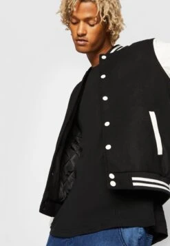 Urban ClassicsOLDSCHOOL COLLEGE - Allvädersjacka - Black / White -Stilfulla Val Butik 1bd364fd1b3c46baa6809077df631e7f