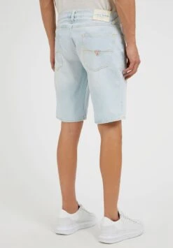 GuessJeansshorts - Himmelblau -Stilfulla Val Butik 1d60659b8bec45b084d9a44ca2cf5dcb