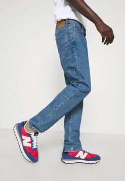 LeeWEST - Jeans Bootcut - Light New Hill -Stilfulla Val Butik 1e65f06cee1141928091e0ccc46e5a4e