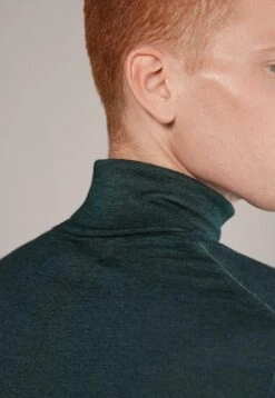 FalconeriULTRAFINE TURTLENECK - Stickad Tröja - Grün Muschio Tc -Stilfulla Val Butik 1ea9cc01fc5142dfb3daf54f49f72a8b