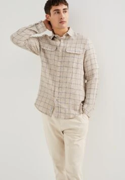 WE FashionREGULAR FIT MET DESSIN - Skjorta - Beige -Stilfulla Val Butik 1f8d94850b1a4b659c17589f19b8899a