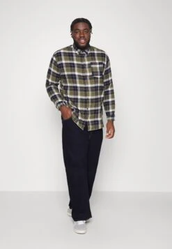 Polo Ralph Lauren Big & TallSTFHAMPTON - Jeans Straight Leg - Rinse Stretch 8 Polo Ralph Lauren Big & TallSTFHAMPTON - Jeans Straight Leg - Rinse Stretch -Stilfulla Val Butik 274ad32c2bb54505ac65159f853d69cc