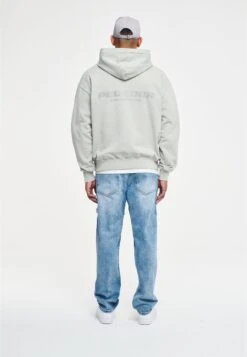 PegadorBOLGER BAGGY PATCHWORK - Jeans Relaxed Fit - Washed Light Blue Sky -Stilfulla Val Butik 2f800053aa494be6b9fdfd9b8baf0a8d