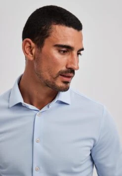 SepiiaNON IRON STAIN REPELLENT - Kostymskjorta - Light Blue -Stilfulla Val Butik 31946f2a6d1548fc88835487aca72538