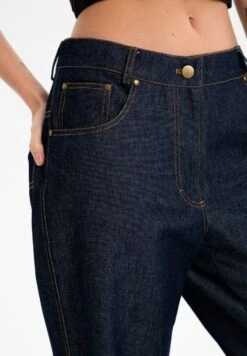 ET NOSCUT - Jeans Straight Leg - Dark Navy -Stilfulla Val Butik 34ac637e7bd844c2bedce716e98a63b3