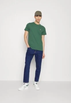 Calvin Klein JeansDAD JEAN - Jeans Relaxed Fit - Denim Dark 8 Calvin Klein JeansDAD JEAN - Jeans Relaxed Fit - Denim Dark -Stilfulla Val Butik 3c2c57a3c02e4b4c9b22c32cb3b66d40