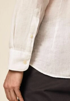 Hackett LondonSkjorta - White -Stilfulla Val Butik 3c6a6153db484f5e89d8d3369fe0f66d