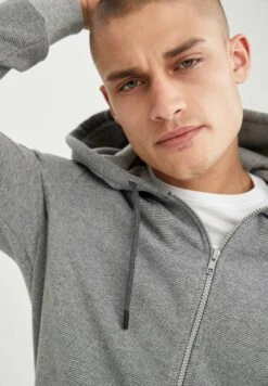 DeFactoSLIM FIT - Tröja Med Dragkedja - Grey -Stilfulla Val Butik 3d8ceb8c51c3453f804854f55fbe5fb1