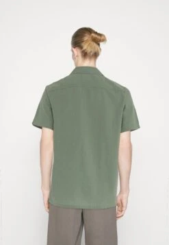 Hollister Co.Skjorta - Sage 10 Hollister Co.Skjorta - Sage -Stilfulla Val Butik 4b0a5e60628047429c87b6e317894439