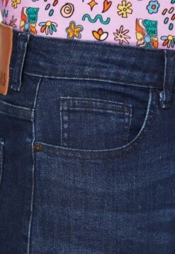 Cars JeansLODGER - Jeansshorts - Dark Used -Stilfulla Val Butik 4f420d60fb514caf89c84d2c3ccc0a5d