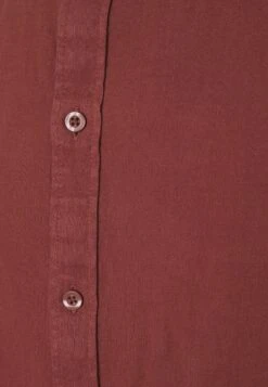 Pier OneSkjorta - Red -Stilfulla Val Butik 51db606892394a5fb5d6a771402c5f9a