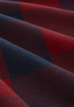 TOM TAILOR DENIMKort Kappa / Rock - Burgundy Navy Big Vichy Check 15 TOM TAILOR DENIMKort Kappa / Rock - Burgundy Navy Big Vichy Check -Stilfulla Val Butik 59e8807532794858be5f8d0ecee9058a