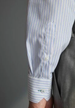 NextSIGNATURE TRIMMED REGULAR FIT SINGLE CUFF - Skjorta - Blue -Stilfulla Val Butik 5a775b8633ed41169d04ced8493d2a07