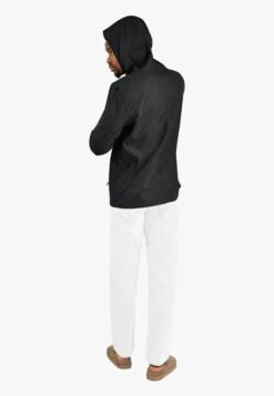 OakwoodLIGHTWEIGHT TRAMONTANE - Regnjacka - Black -Stilfulla Val Butik 5d116d8c3fb04504b4a2e52447c3b0cd