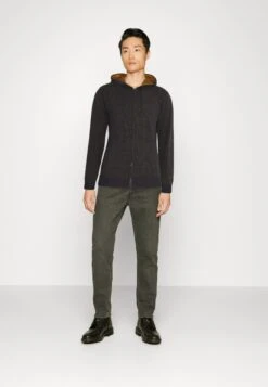 INDICODE JEANSISKAR - Kofta - Navy -Stilfulla Val Butik 64820a9d8e214714b84b525e38e79797