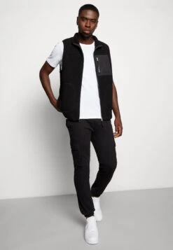 Jack & JonesJORPARK BODYWARMER - Väst - Black -Stilfulla Val Butik 655ed06219bc4784bb7109ca5e0ac7d9