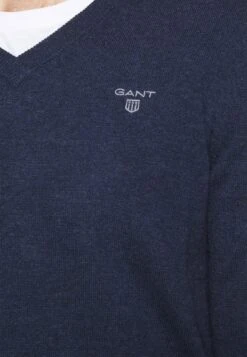 GANTV NECK - Stickad Tröja - Dark Navy Melange -Stilfulla Val Butik 689957f76f5541928effef2c67dab41c