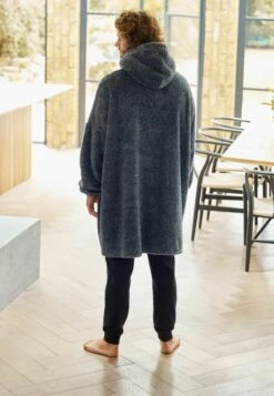 NextOVERSIZED BLANKET STANDARD - Luvtröja - Grey -Stilfulla Val Butik 6b8c4ce82bf24eacbfbc836c75648f36