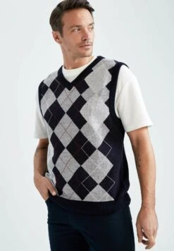 DeFactoREGULAR FIT - Stickad Tröja - Navy