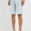 GuessJeansshorts - Himmelblau -Stilfulla Val Butik 7a69d1c127bb4948812b59e05bf6fb41