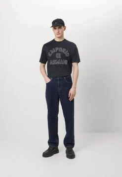 Emporio ArmaniPANT - Jeans Straight Leg - Denim Blu -Stilfulla Val Butik 7ae251c61c3c4ba48d46a1ae9ec41165