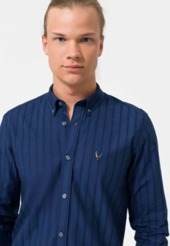 By Diess CollectionCASUAL - Skjorta - Navy -Stilfulla Val Butik b0d3d4d2a9a744aea5d0223553656b62