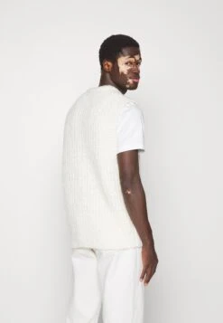 J.LINDEBERGALFONS SLIPOVER - Stickad Tröja - Cloud White -Stilfulla Val Butik b565991af6fd45e38e5c0e7c62f96112