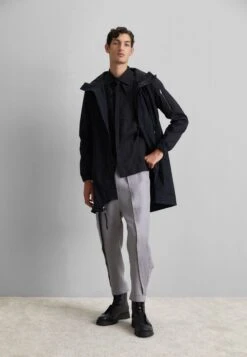 MINOÁRHIGH COLLAR HEXAGON - Parkas - Black -Stilfulla Val Butik bc15e471336c439aa605f0ca4398d14b