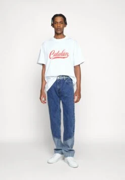 DAVID CATALANWASHED - Jeans Bootcut - Blue 13 DAVID CATALANWASHED - Jeans Bootcut - Blue -Stilfulla Val Butik c198add14c334d9ab5fc4970b4732c16