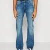 LeeTRENTON - Jeans Bootcut - Worn In Blue 2 LeeTRENTON - Jeans Bootcut - Worn In Blue -Stilfulla Val Butik c8c0959f2e24491795509dcafa67e715