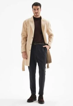 AntiochKort Kappa / Rock - Beige -Stilfulla Val Butik d31c3161b92a43b891757c4ae2d6a005