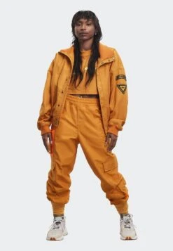 Adidas OriginalsIVY PARK CANVAS JACKET - Outdoorjacka - Focus Orange