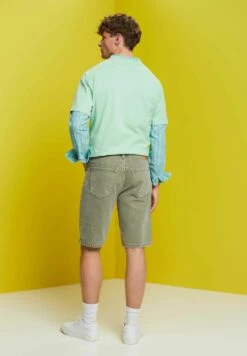 Edc By EspritAUS COLOURED - Jeansshorts - Green -Stilfulla Val Butik da443d1256c3411b8ad4fc599f1254a5