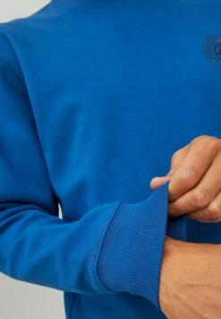 Jack & JonesSweatshirt - True Blue -Stilfulla Val Butik da450e46681e447c8f41060c52d29378