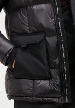 Alessandro ZavettiKENORA PUFFER JACKET - Allvädersjacka - Black -Stilfulla Val Butik dcd35f26c1b74a7791e203d2e7902633