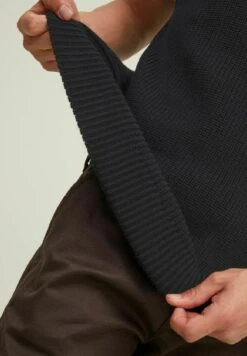 Jack & JonesJORBRINK CREW NECK - Stickad Tröja - Black -Stilfulla Val Butik e0e7b907d9d34dfa81c648bfb58e8a29