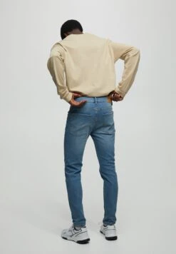 PULL & BEAR PULL&BEARJeans Skinny Fit - Blue-grey -Stilfulla Val Butik e2194fb9697e41e5b4c5cf39e19c94ee