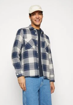 WAX LONDONWHITING OVERSHIRT UNISEX - Allvädersjacka - Marine -Stilfulla Val Butik e3fe96b5f686403ca00e241fd5adaafa