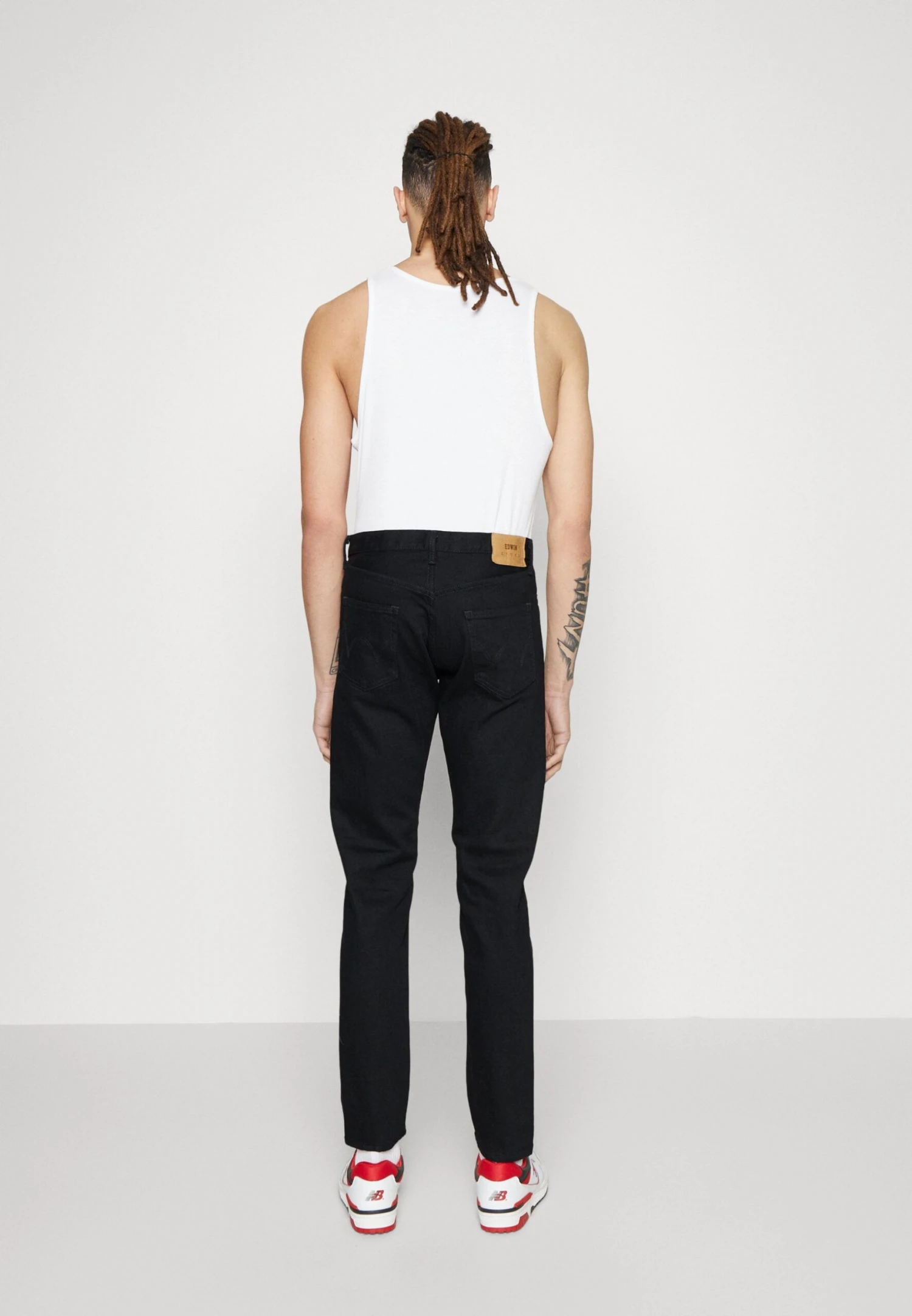 EdwinJeans Straight Leg - Black 5 EdwinJeans Straight Leg - Black - Bild 3