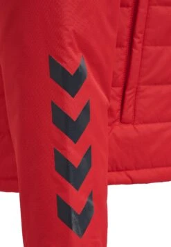 HummelSHORT BENCH - Vinterkappa /-rock - True Red -Stilfulla Val Butik fb15ca22d17f4b7b854664b3d5f29699